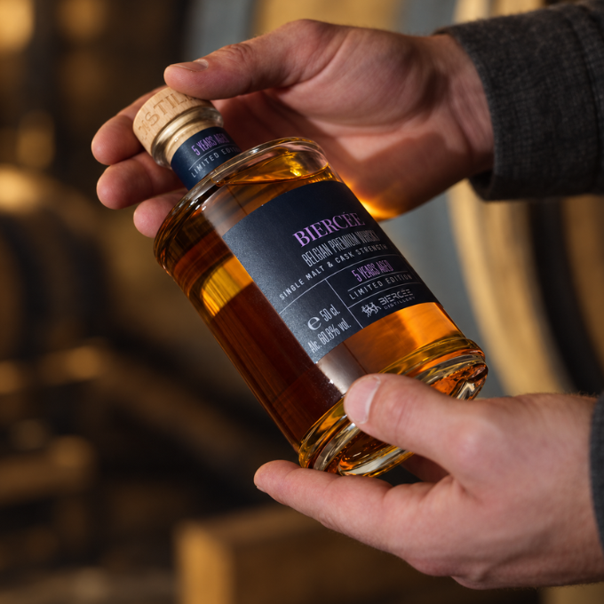 Whisky belge Single Cask bio 60,8 % – Édition limitée 50 cl